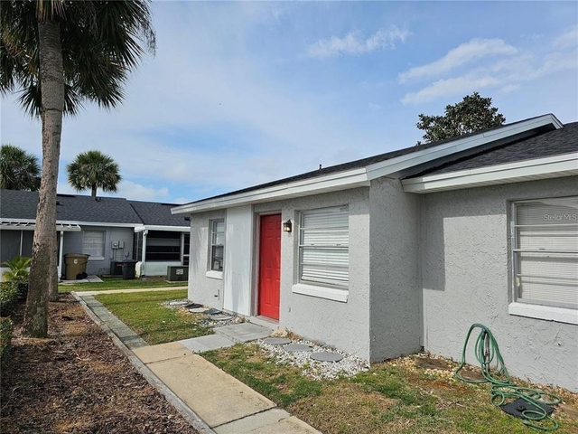 30 Lake Villa Way - Photo 1