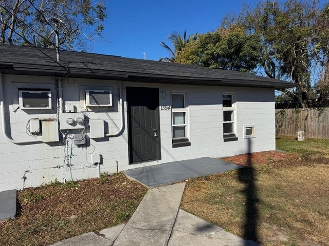 1392 King Street - Photo 1