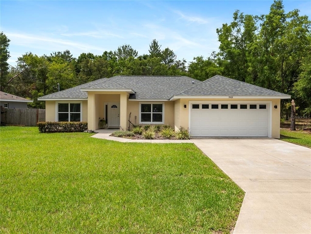 9432 Se 152nd Place - Photo 1