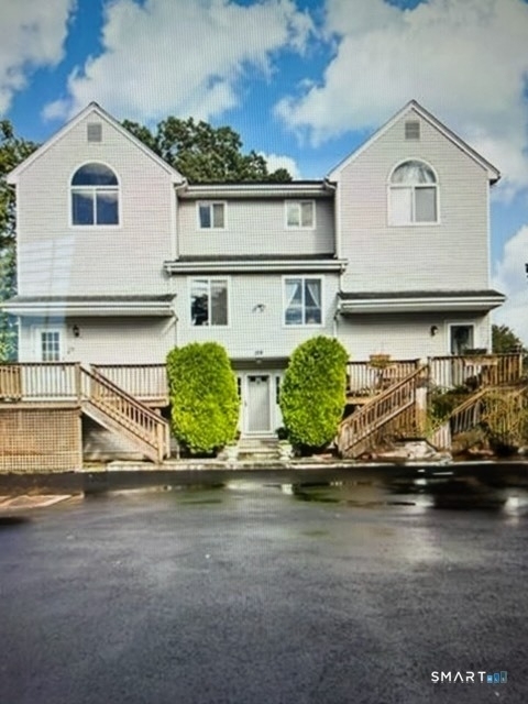 158 Seaside Avenue - Photo 1