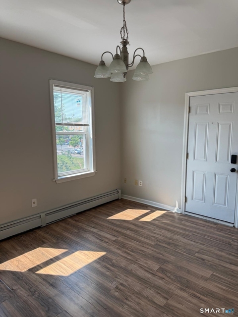62-64 Bedford Street - Photo 1