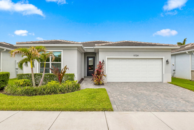 11724 Sw Aquila Way - Photo 1