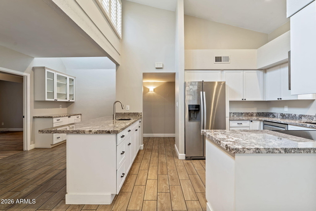 7840 N 7th Street - Photo 1