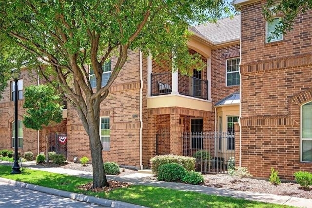 8317 Moore Street - Photo 1