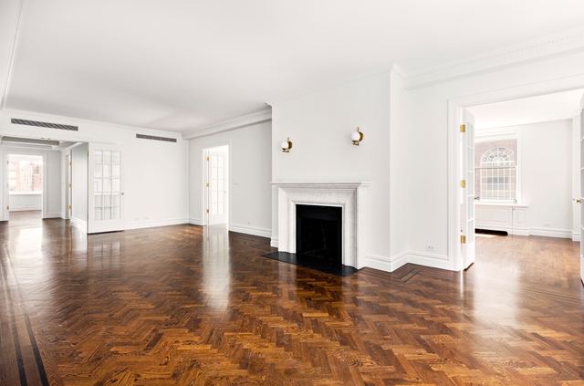 East 80th Street - Photo 1