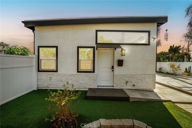 1476 Kenneth - Photo 1