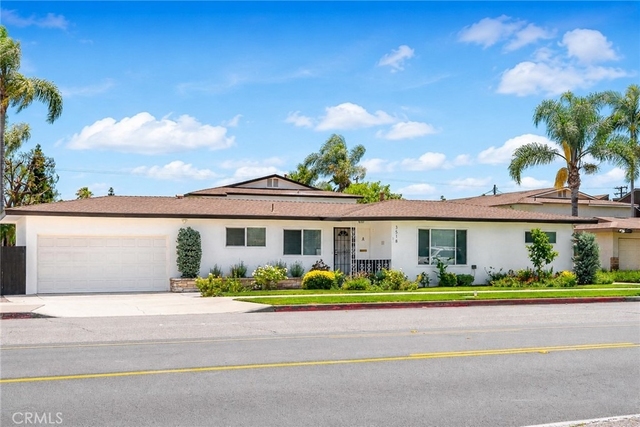3518 W Orange Avenue - Photo 1