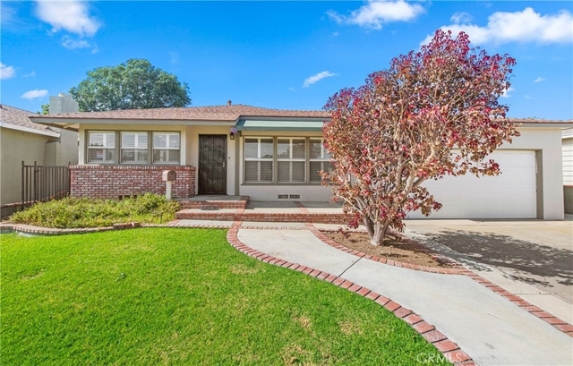1231 E Mayfair Avenue - Photo 1