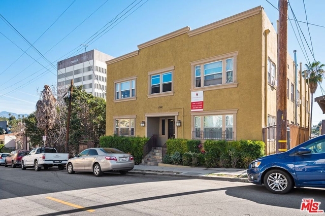 1044 N Bonnie Brae Street - Photo 1