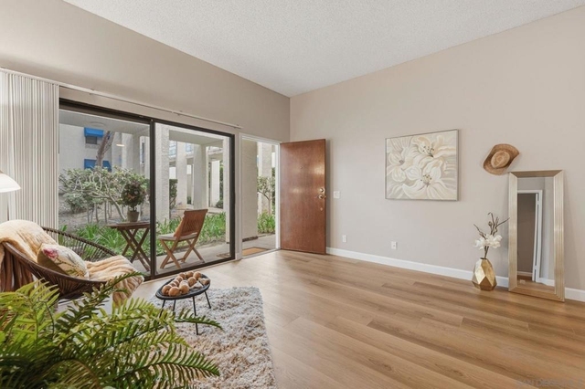 8320 Regents Rd. - Photo 1