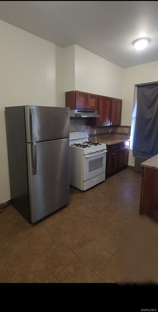120-15 Jamaica Ave - Photo 1