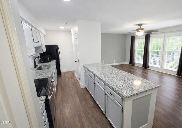 2020 Quaker Landing - Photo 1