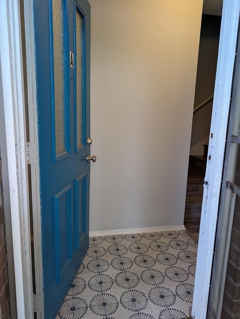 2102 Kirksey Dr - Photo 1