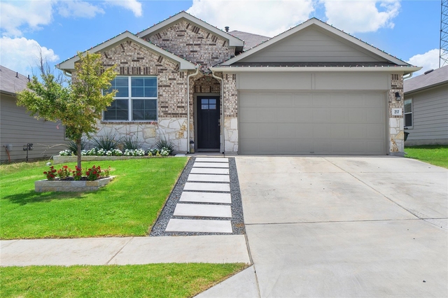 217 Evergreen Sumac Loop - Photo 1