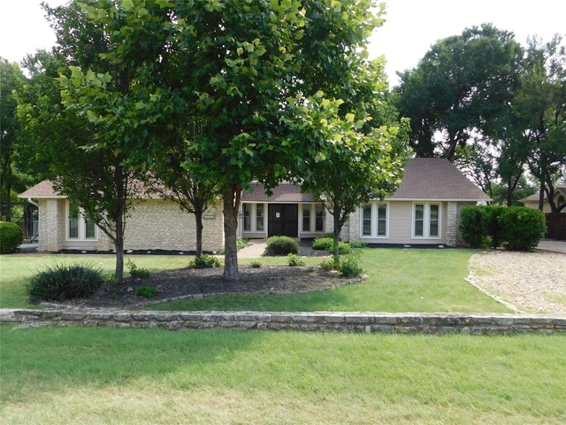 1006 Porpoise St - Photo 1