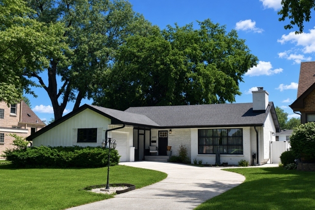 9525 Parkside Avenue - Photo 1
