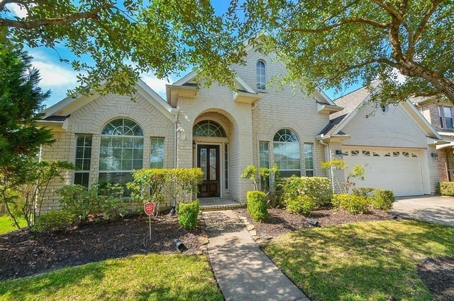 6726 Oakman - Photo 1