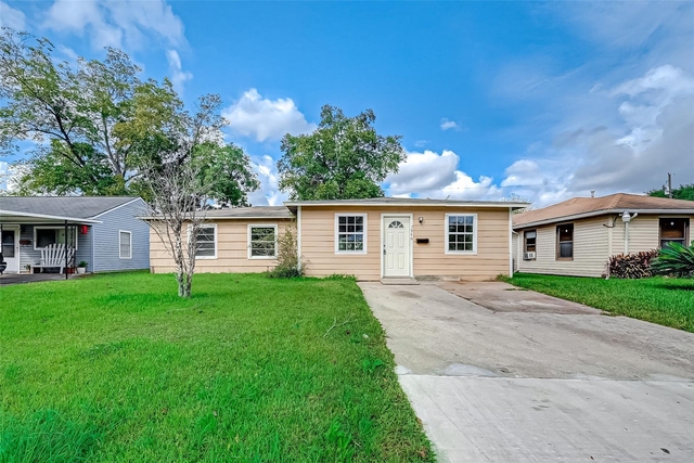7946 Jutland Road - Photo 1