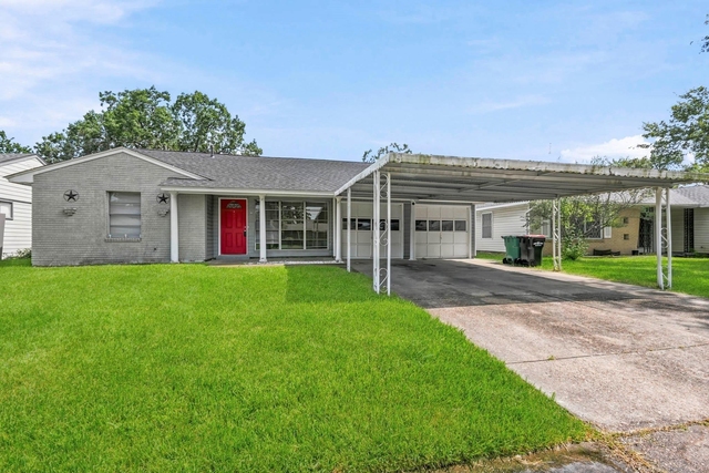 5413 Vae Drive - Photo 1