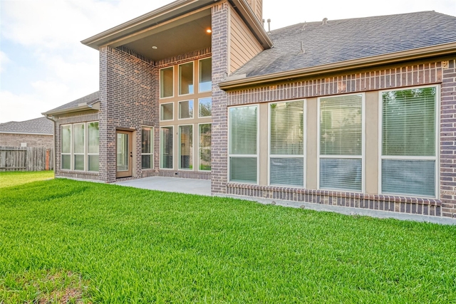 4006 Misty Waters Lane - Photo 1