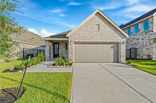 27439 Sunterra Village Drive - Photo 1
