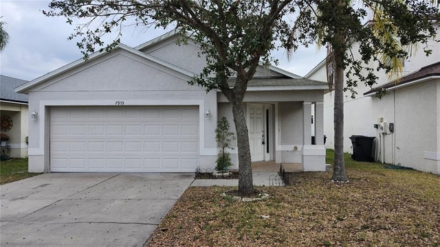 7955 Carriage Pointe Drive - Photo 1