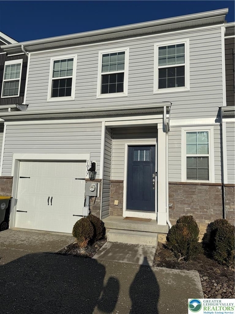 1077 Turnstone Drive - Photo 1