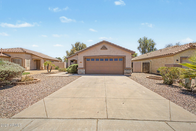3311 E San Angelo Avenue - Photo 1