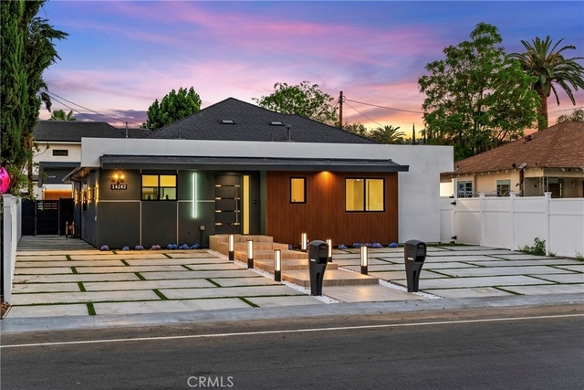 14242 Hortense - Photo 1