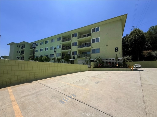 1301 S Atlantic Boulevard - Photo 1