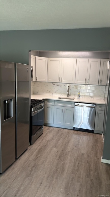172 Jules Drive - Photo 1