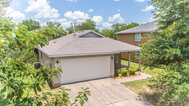 180 Onyx Lake Dr - Photo 1