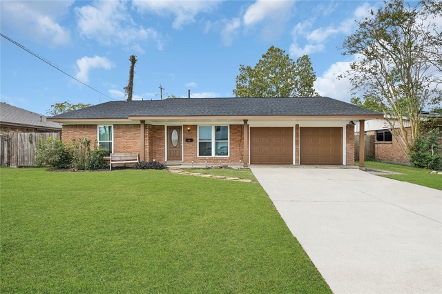 470 Beresford Street - Photo 1