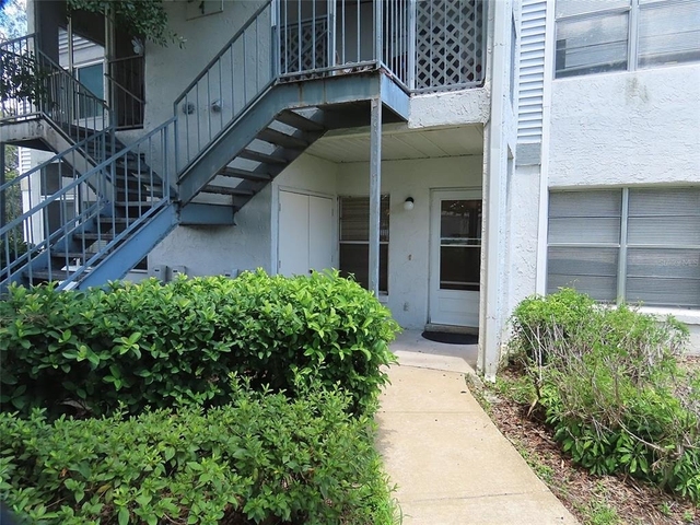 104 Northlake Drive - Photo 1