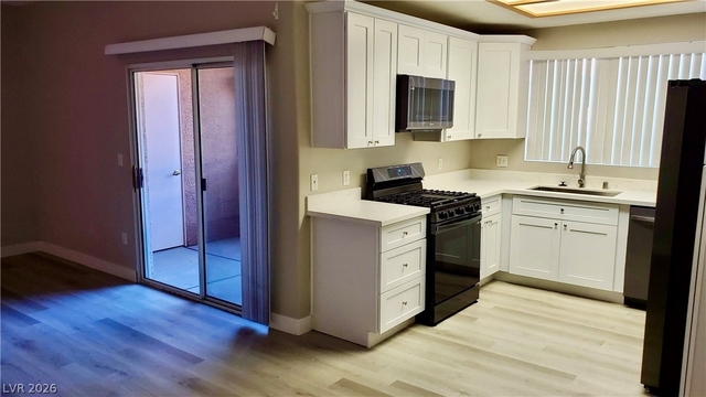 830 Carnegie Street - Photo 1