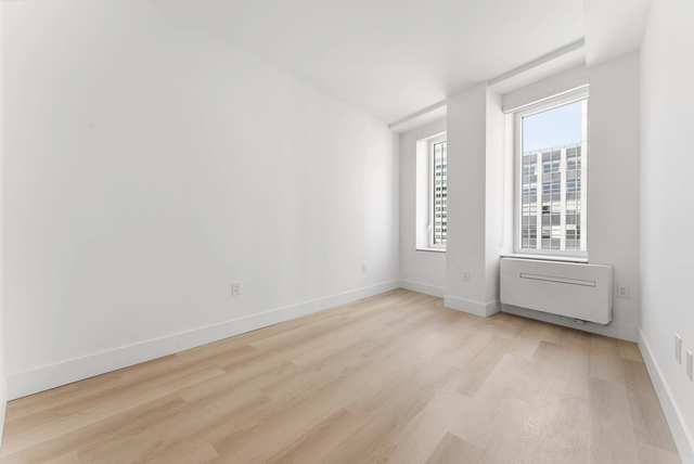 55 Broad Street, 2405 - Photo 1