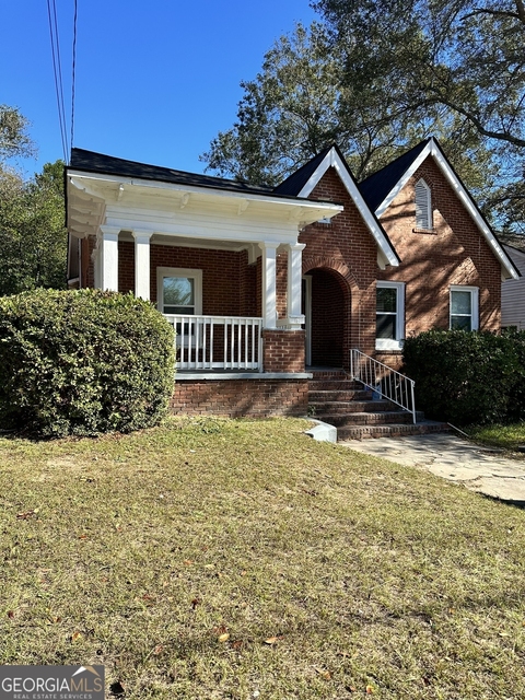 1284 Hillyer Avenue - Photo 1