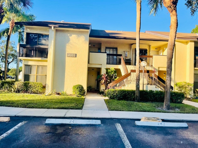 2249 Sw 15th Street - Photo 1