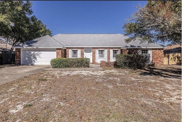 707 Heron Lane - Photo 1
