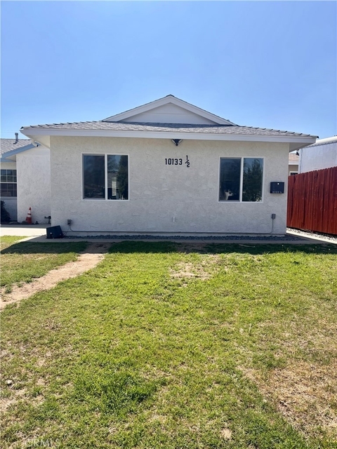 10133 Kester - Photo 1