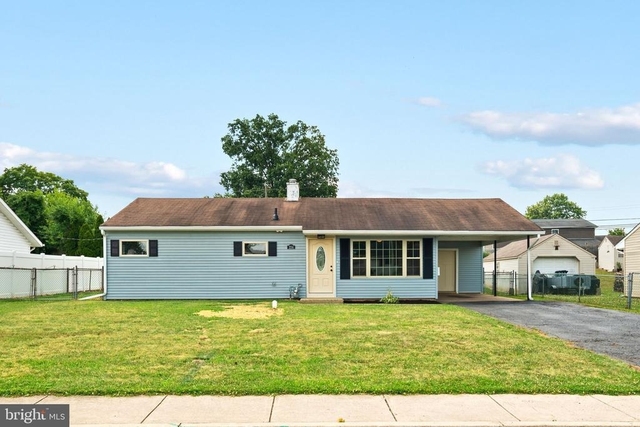 224 Suffolk Road - Photo 1