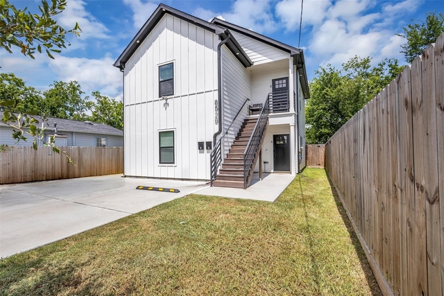 8529 Dosia Street - Photo 1