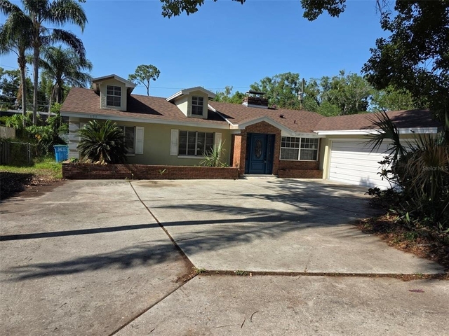 1695 E Horatio Avenue - Photo 1