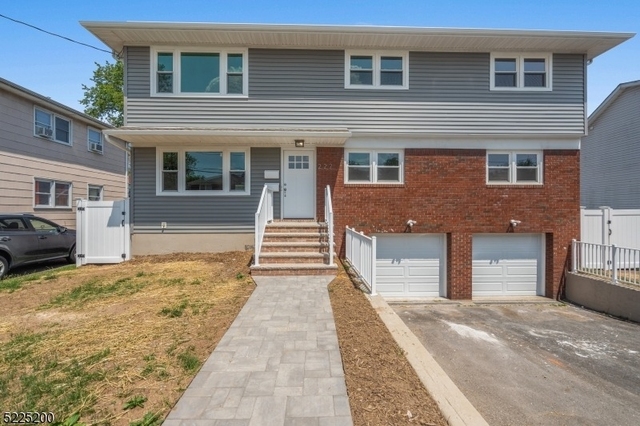 227 N 11th St - Photo 1