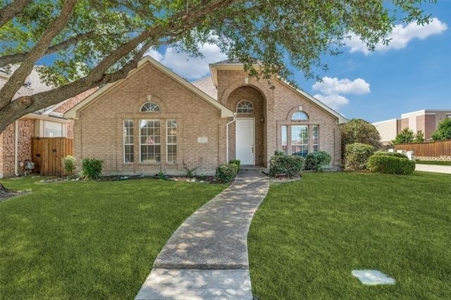 2517 Vail Drive - Photo 1
