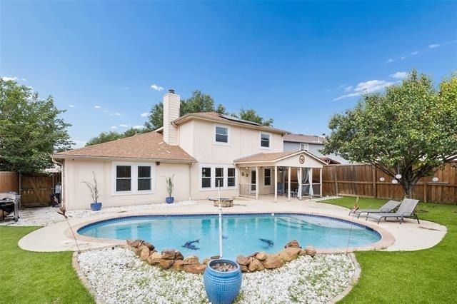 2824 High Pointe Boulevard - Photo 1