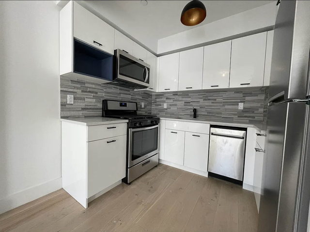 108th Street - Photo 1