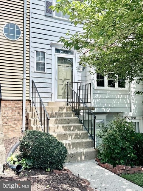 4232 Stockbridge Drive - Photo 1