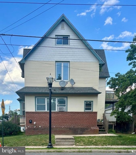 182 Haddon Avenue - Photo 1