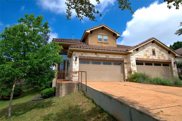 504 Hummingbird Ln - Photo 1